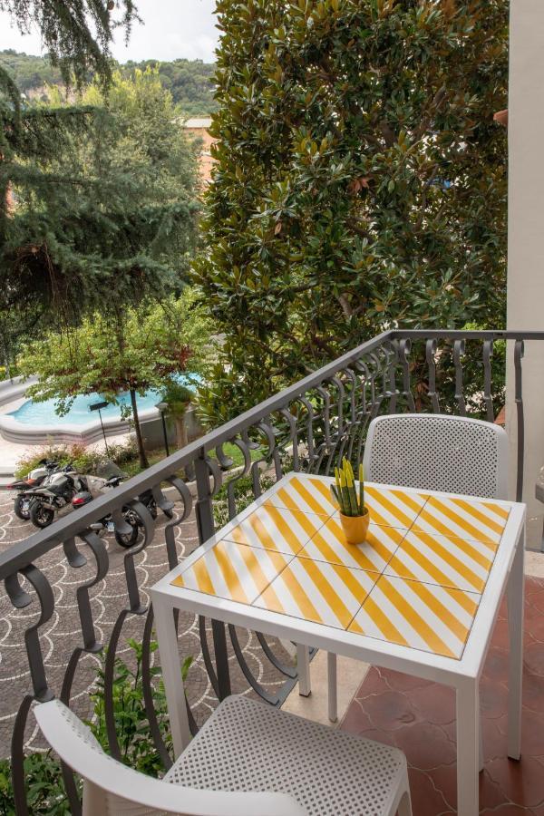 Gea Suite B&B Sorrento Dış mekan fotoğraf